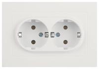 Розетка 2-м СП Accent 6-205-01М 16А IP20 250В 2P+E Schuko AL/CU бел. матов. Intro Б0063487