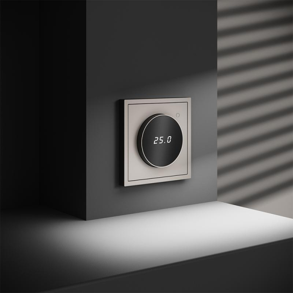 Терморегулятор электронный S70 с индикацией и датчиком для теплого пола механизм кашемир Voltum VLS070103