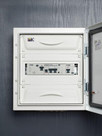 Выключатель нагрузки (мини-рубильник) 1п 63А ВН-32 GENERICA MNV15-1-063