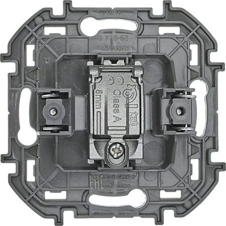 Розетка телевизионная TV Inspiria 2дБ 0-2400мГц с топологией "звезда" механизм алюм. IEK 673852