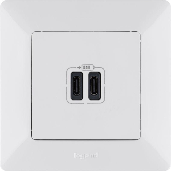 Устройство зарядное Valena Life с 2-мя USB-разъемами тип C-тип C 240В/5В 3000мА с лиц. панелью бел. Leg 753107