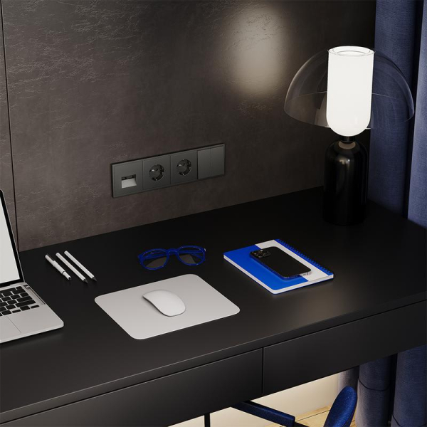 Розетка 1-м СП S70 16А с заземл. защ. шторки механизм титан Voltum VLS040206