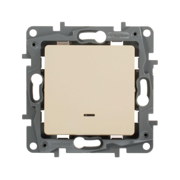 Выключатель 1-кл. СП Etika 10А IP20 250В 10AX с подсветкой/индикацией безвинтов. зажимы механизм сл. кость IEK 672303