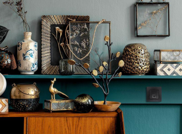 Розетка компьютерная 1-м СП Etika RJ45 кат.5E UTP механизм антрацит IEK 672641