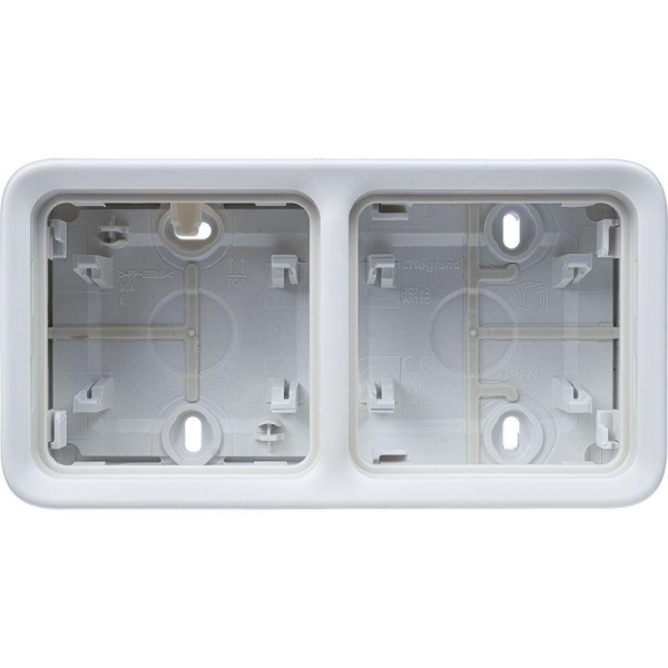 Коробка установочная ОП 2-м Plexo горизонт. бел. Leg 069690