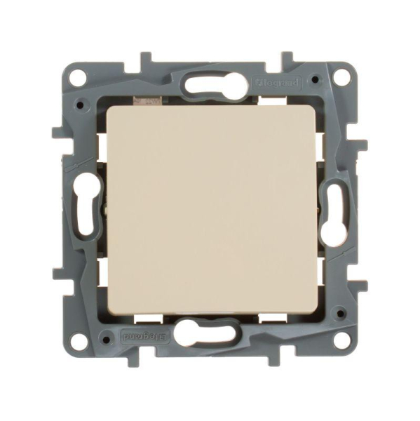 Выключатель 1-кл. СП Etika 10А IP20 250В 10AX безвинтов. зажимы механизм сл. кость IEK 672301