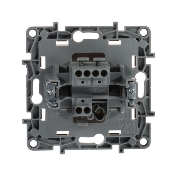 Переключатель 1-кл. СП Etika 10А IP20 250В 10AX безвинтов. зажимы механизм сл. кость IEK 672305