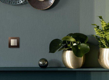 Механизм светорегулятора нажимного СП Etika 400Вт сл. кость. IEK 672318